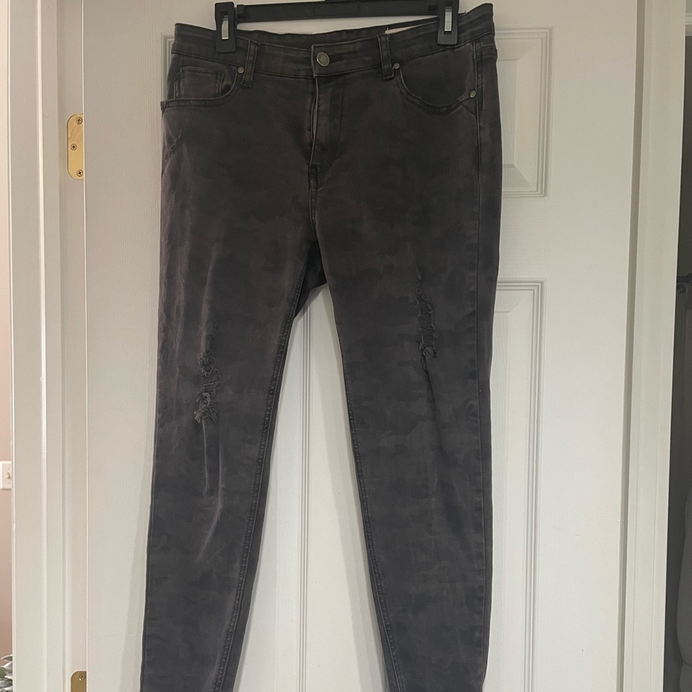 Camo Jeans